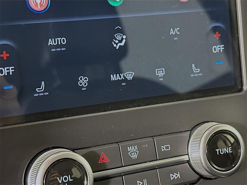 used 2024 Ford Edge car, priced at $24,500