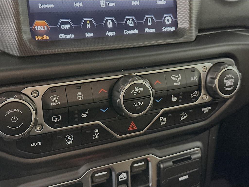 used 2020 Jeep Wrangler Unlimited car, priced at $25,000