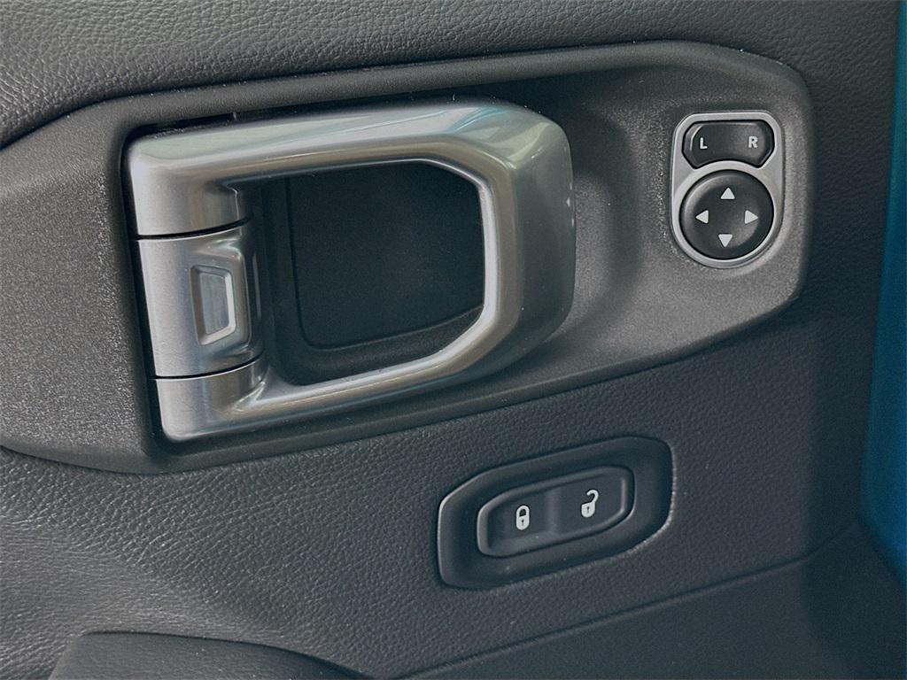 used 2020 Jeep Wrangler Unlimited car, priced at $25,000