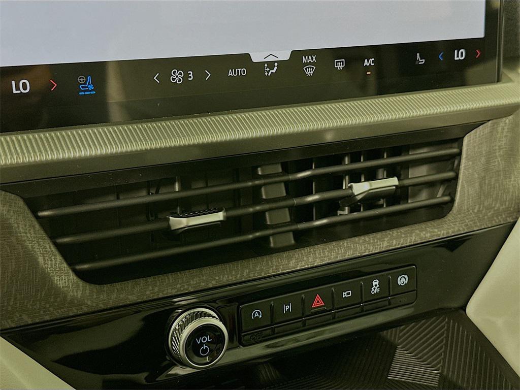 new 2025 Ford Explorer car, priced at $55,500
