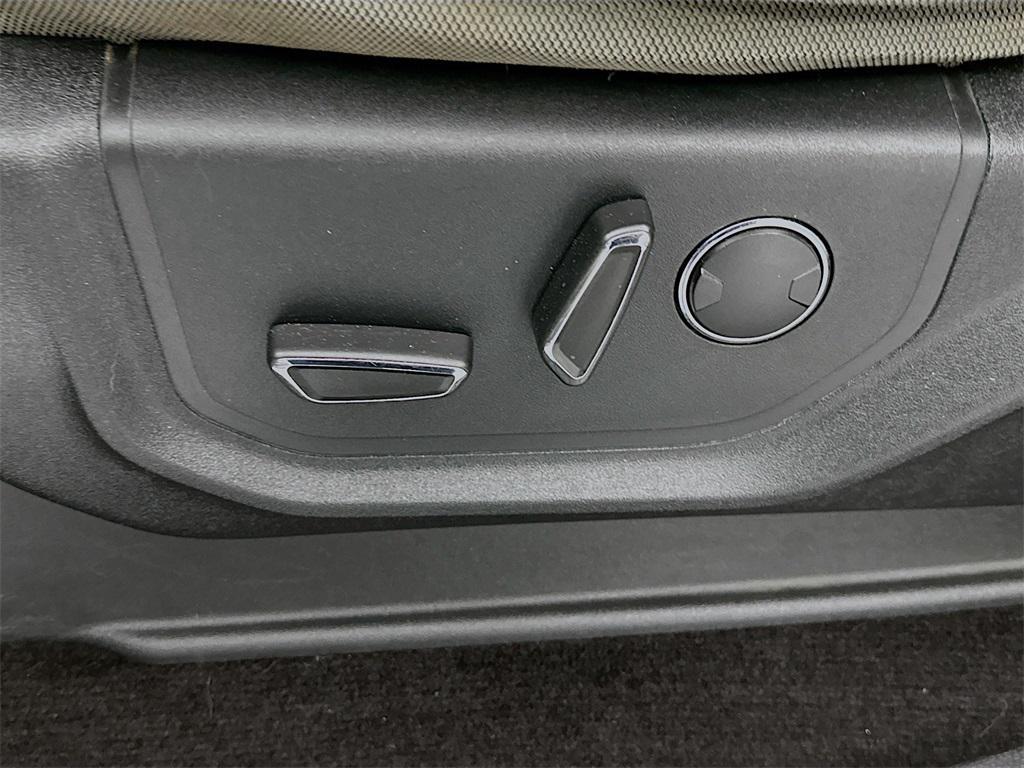 used 2017 Ford F-150 car, priced at $20,000