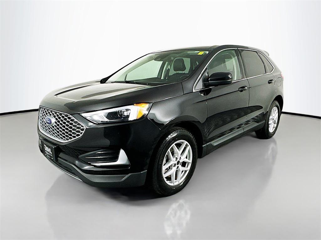 used 2024 Ford Edge car, priced at $23,500