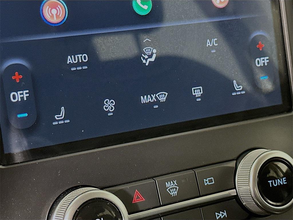 used 2024 Ford Edge car, priced at $23,500