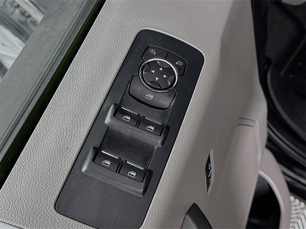 used 2015 Ford F-150 car, priced at $20,000