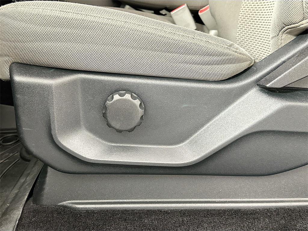 used 2015 Ford F-150 car, priced at $20,000