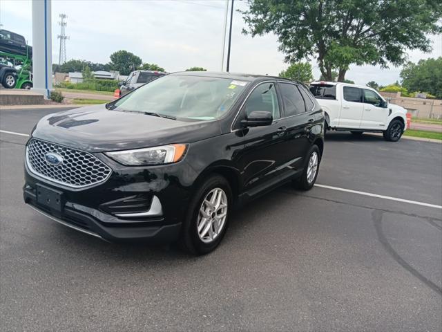 used 2024 Ford Edge car, priced at $25,690