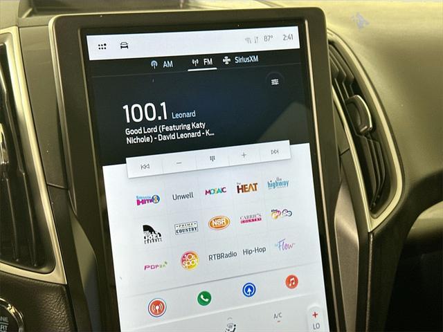 used 2024 Ford Edge car, priced at $24,600