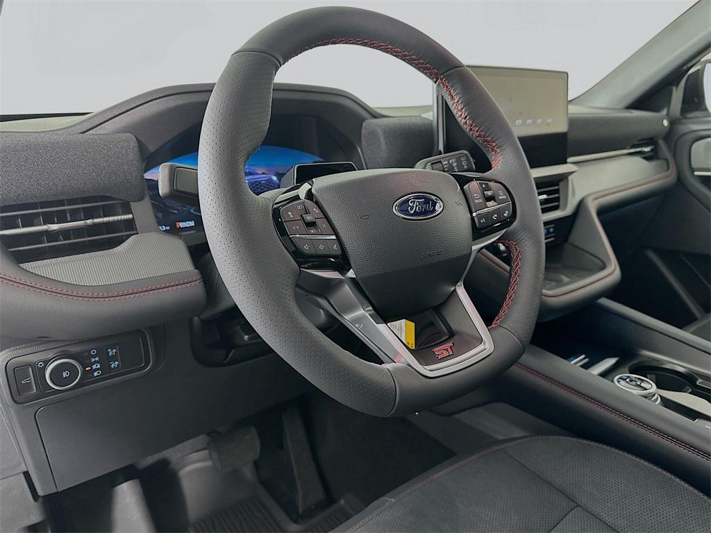 new 2025 Ford Explorer car, priced at $59,500