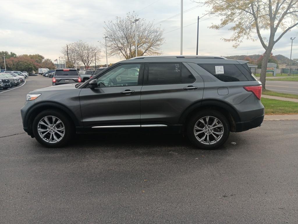 used 2024 Ford Explorer car, priced at $35,000