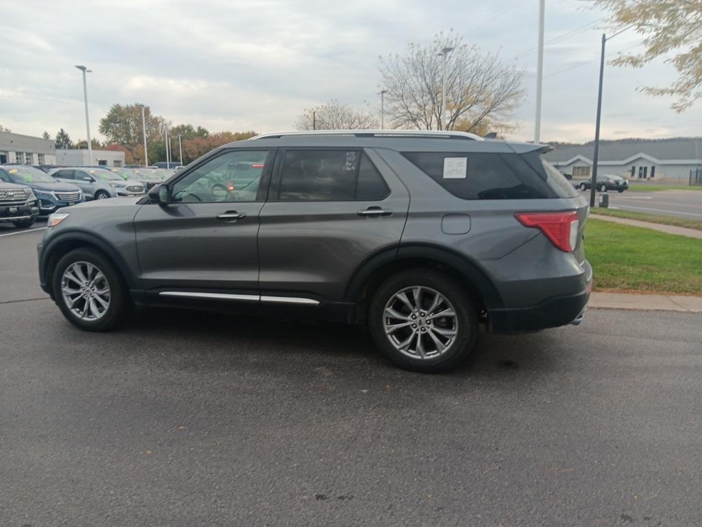 used 2024 Ford Explorer car, priced at $35,000
