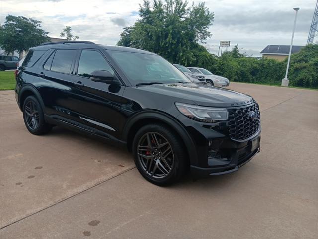 used 2025 Ford Explorer car, priced at $51,900