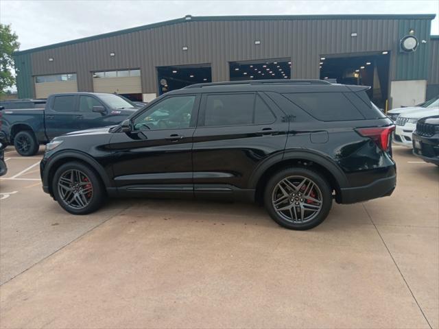 used 2025 Ford Explorer car, priced at $51,900