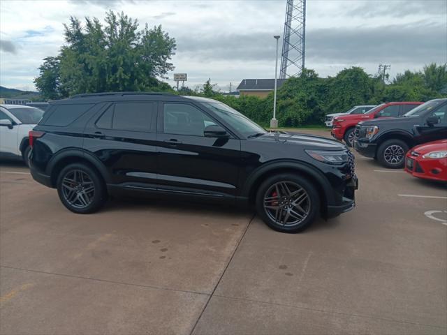 used 2025 Ford Explorer car, priced at $51,900