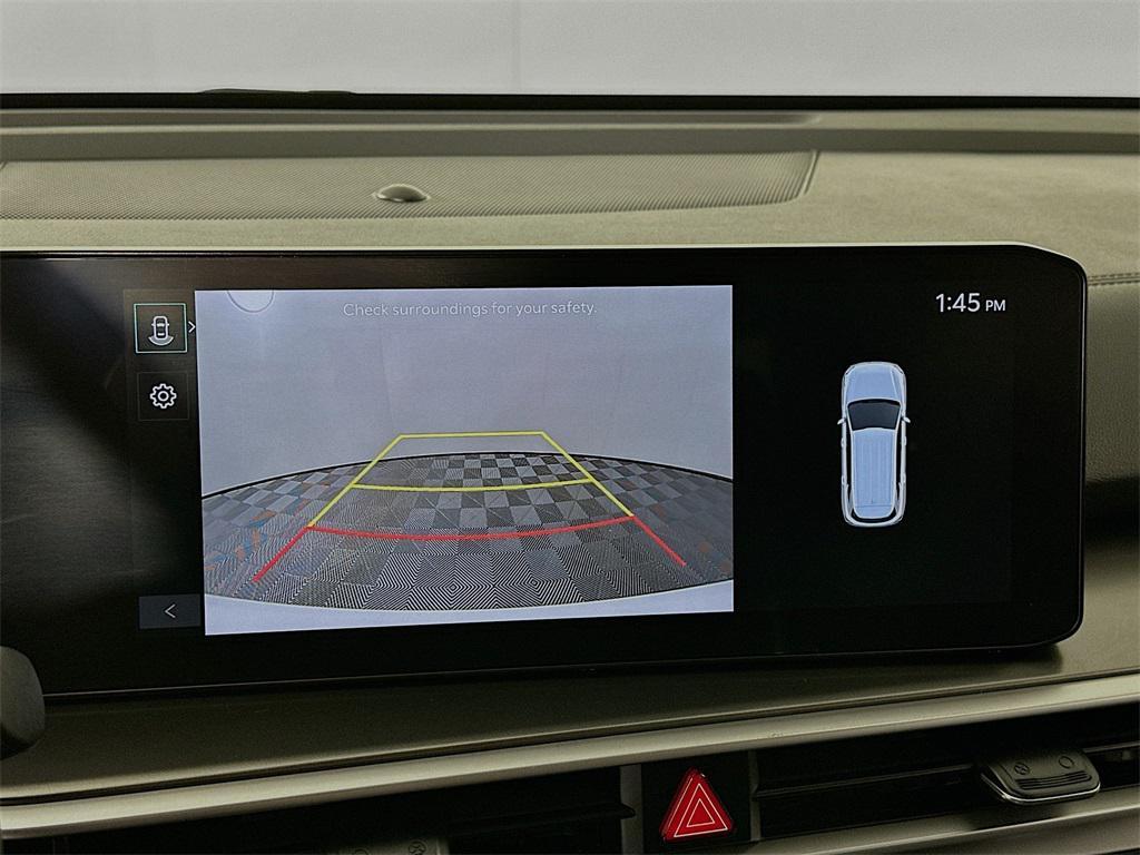 used 2024 Kia Sorento car, priced at $29,900