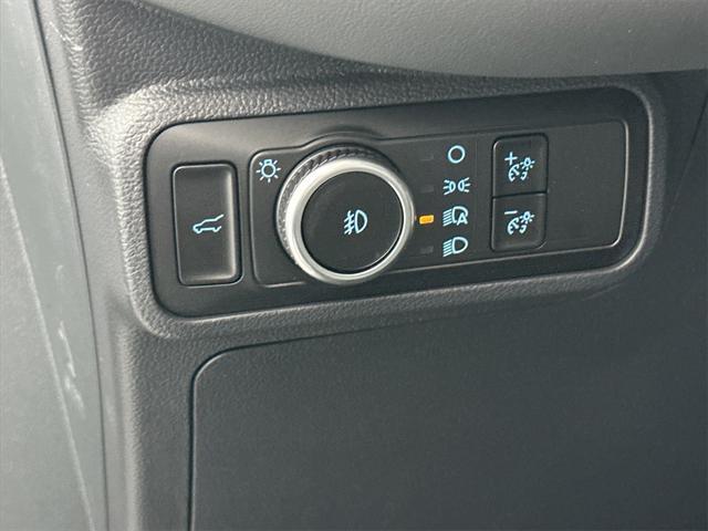 new 2025 Ford Explorer car, priced at $47,122