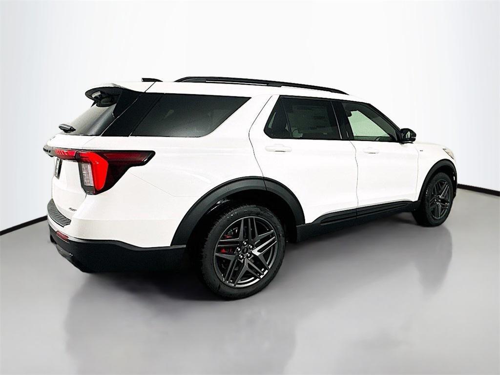 new 2025 Ford Explorer car, priced at $49,500