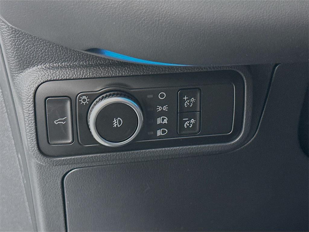 new 2025 Ford Explorer car, priced at $49,500