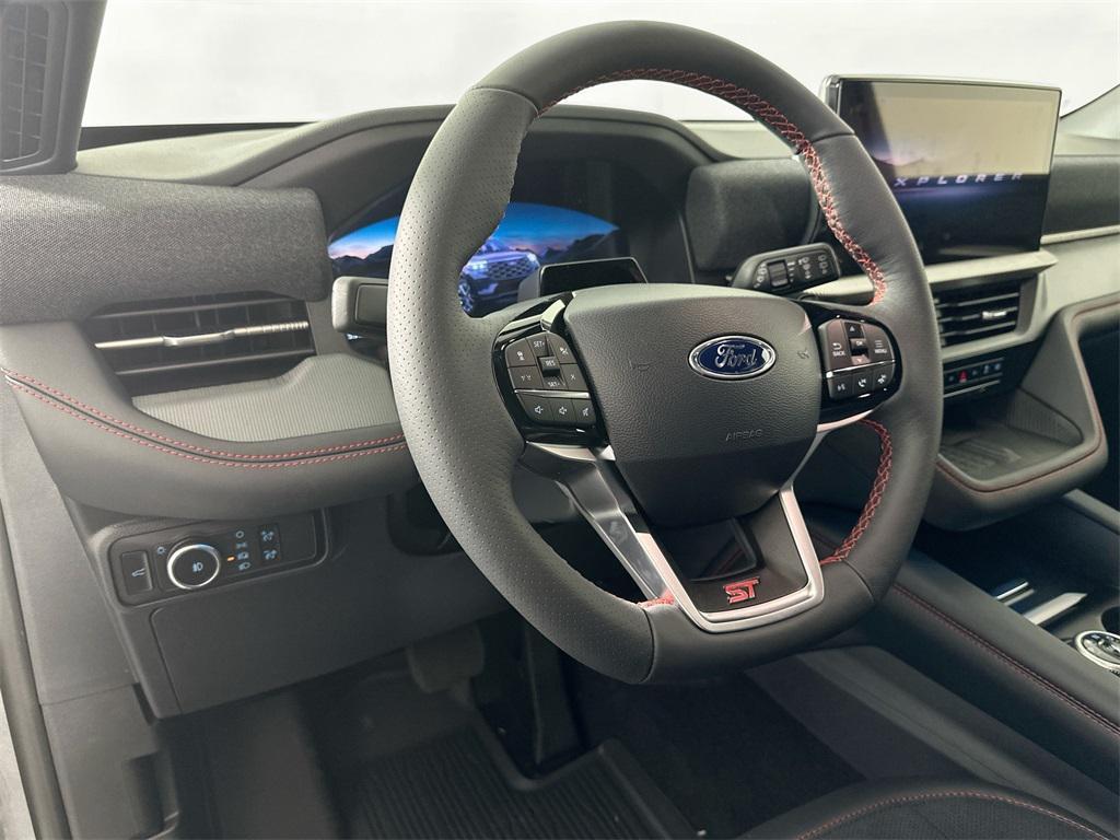 new 2025 Ford Explorer car, priced at $59,500
