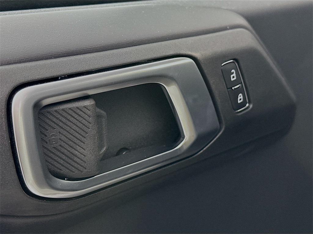 new 2025 Ford Bronco car, priced at $57,700