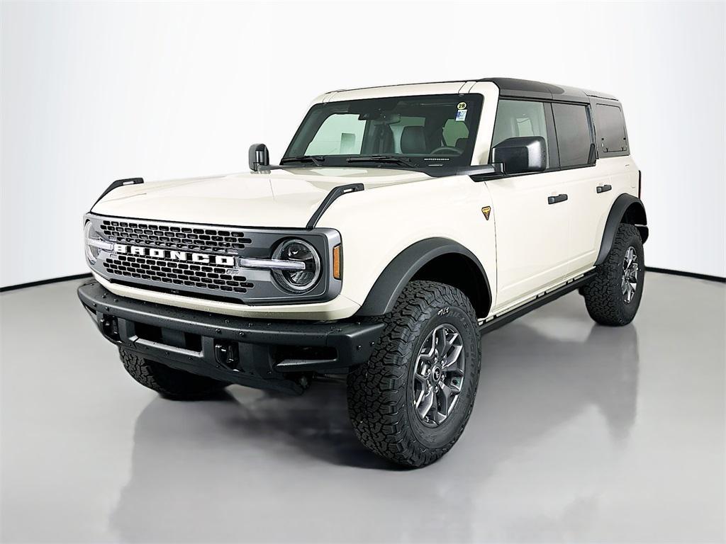 new 2025 Ford Bronco car, priced at $57,700