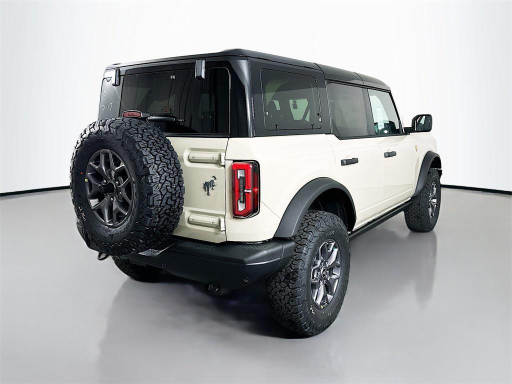 new 2025 Ford Bronco car, priced at $57,700