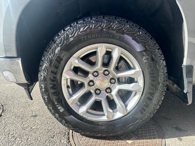 used 2024 Chevrolet Silverado 1500 car, priced at $39,995