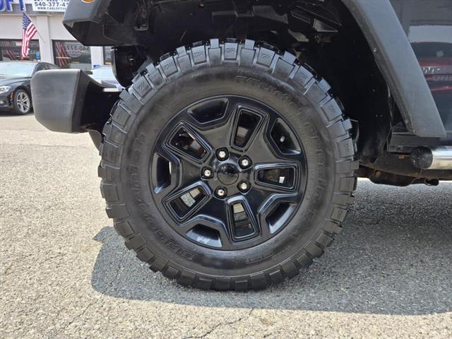 used 2017 Jeep Wrangler Unlimited car, priced at $14,995