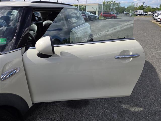 used 2016 MINI Hardtop car, priced at $10,995
