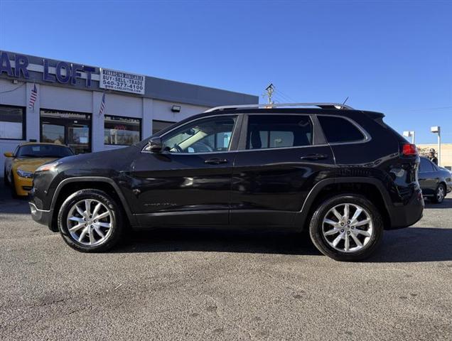 used 2014 Jeep Cherokee car, priced at $12,995