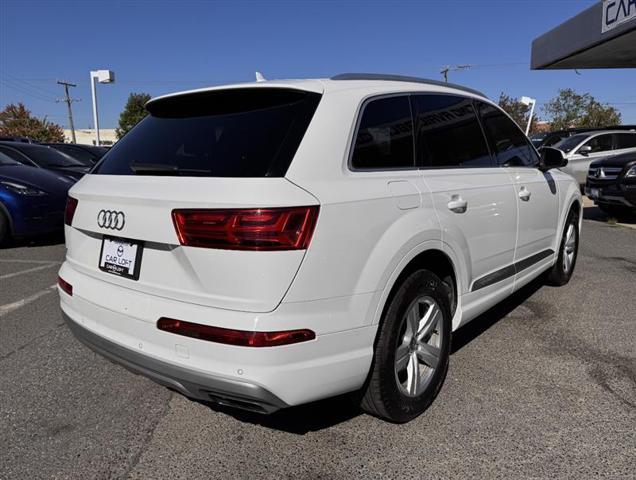 used 2019 Audi Q7 car, priced at $18,995