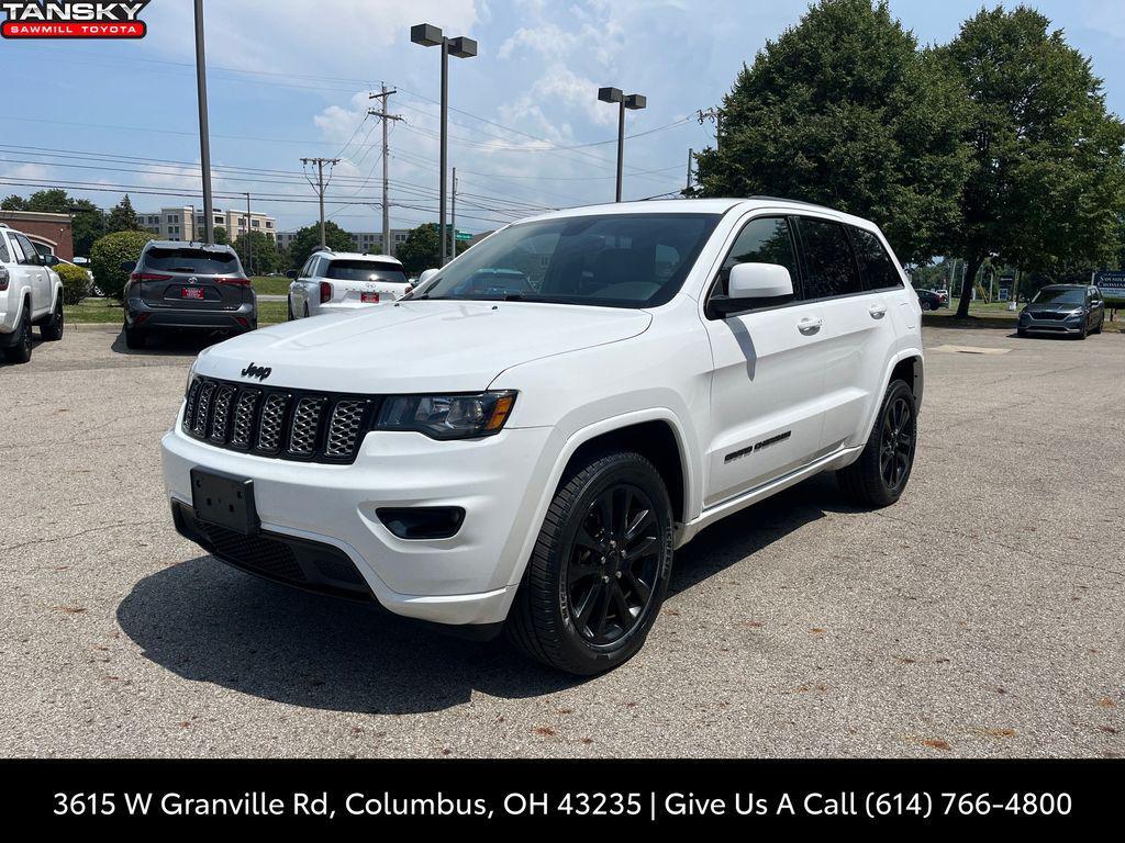 used 2018 Jeep Grand Cherokee car, priced at $16,737