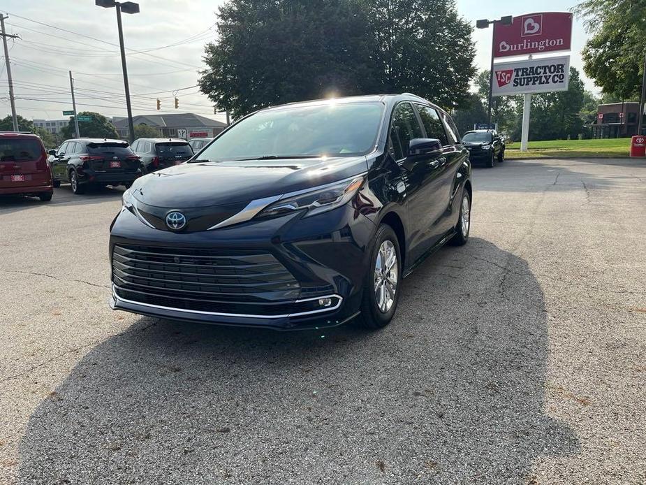 used 2023 Toyota Sienna car, priced at $54,122