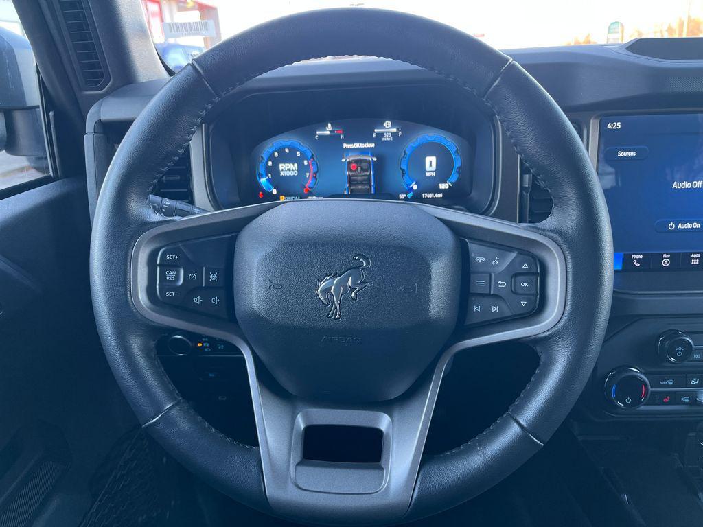 used 2025 Ford Bronco car, priced at $37,981