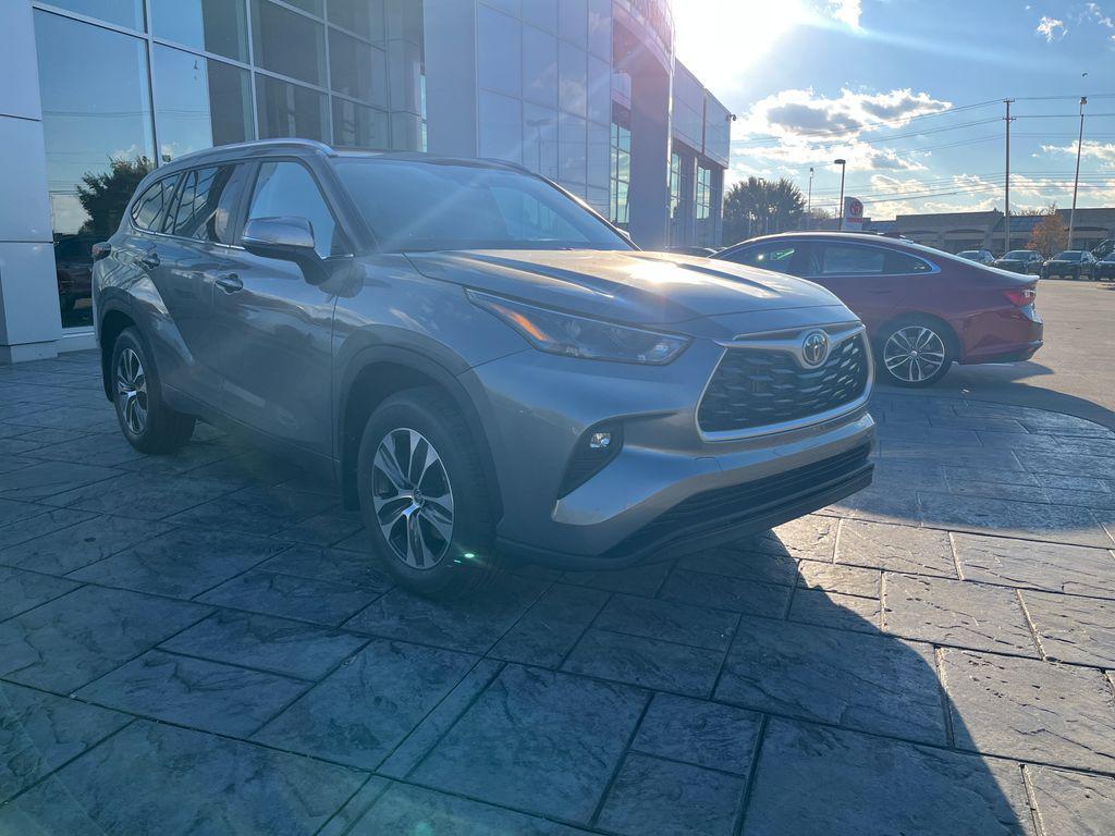 new 2026 Toyota Highlander car, priced at $47,336