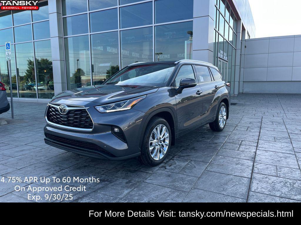 new 2025 Toyota Highlander car, priced at $52,237