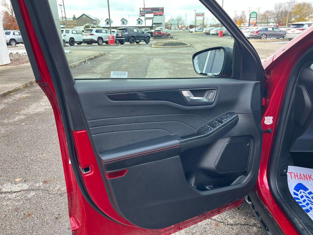 used 2025 Ford Escape car, priced at $27,403