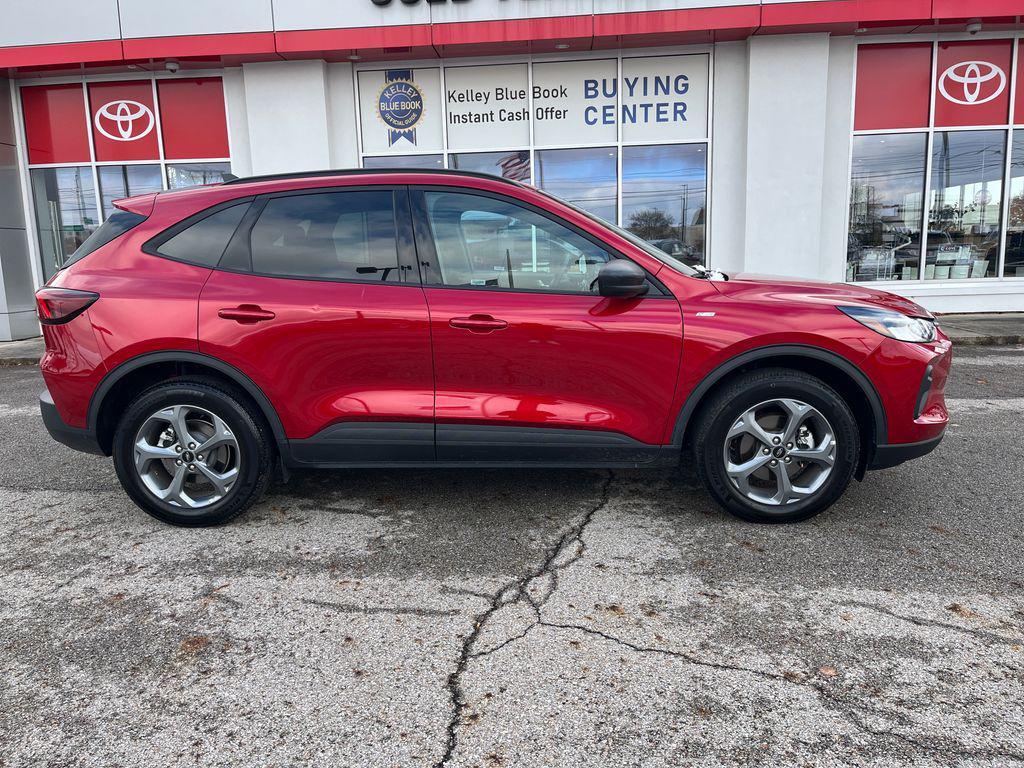 used 2025 Ford Escape car, priced at $27,403