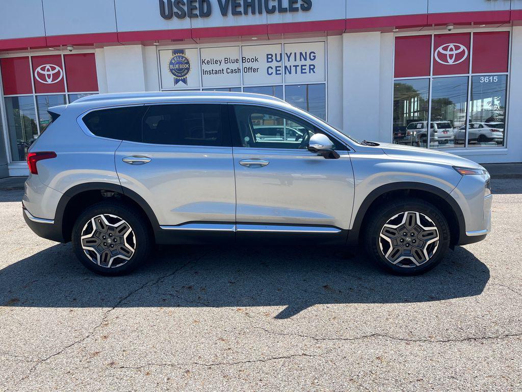 used 2023 Hyundai Santa Fe car, priced at $23,254