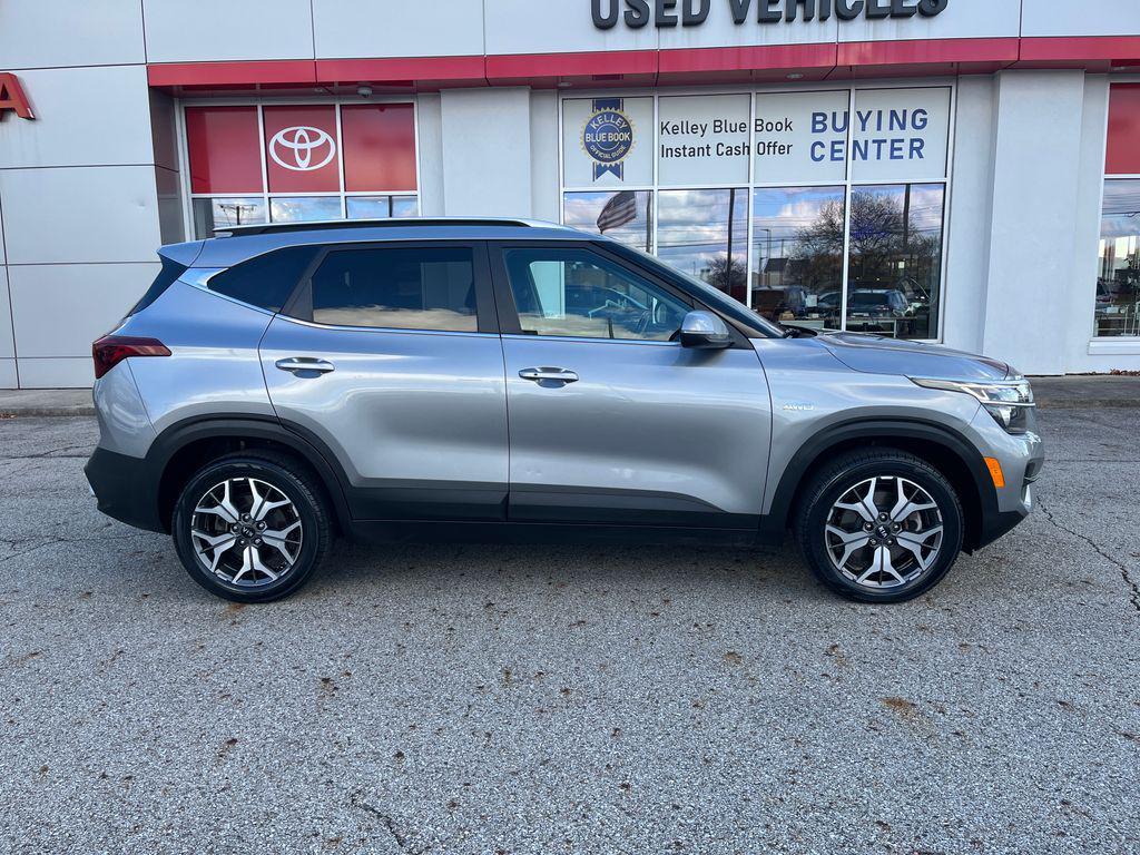 used 2021 Kia Seltos car, priced at $16,193