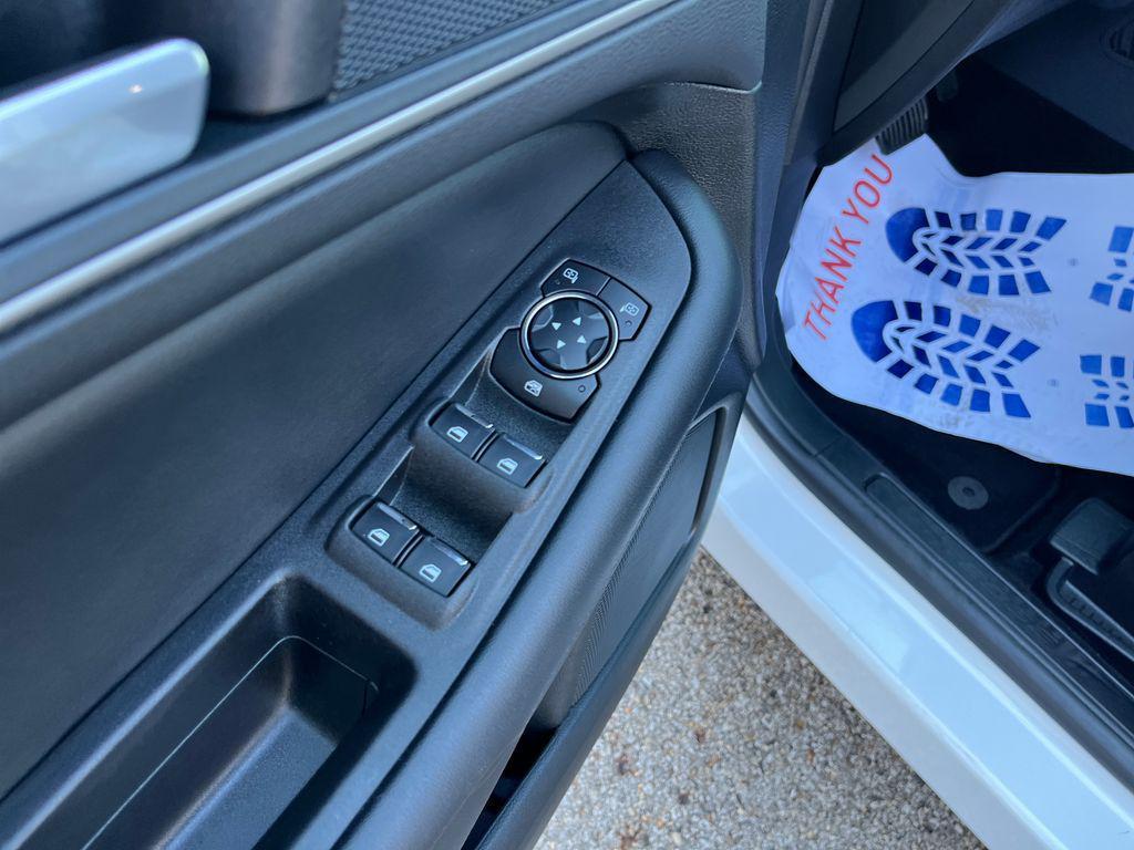 used 2024 Ford Edge car, priced at $21,261