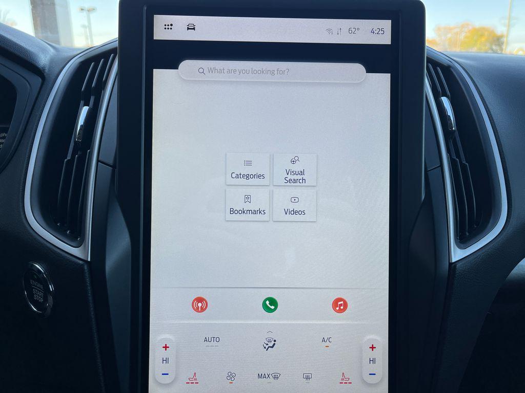 used 2024 Ford Edge car, priced at $21,261