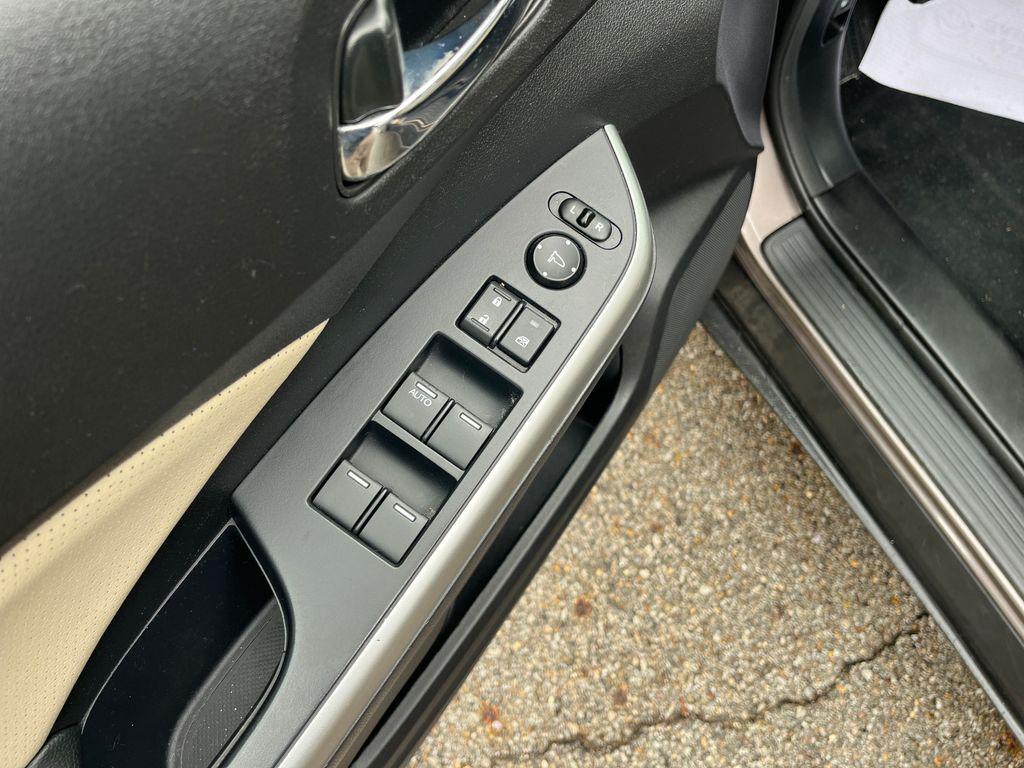 used 2016 Honda CR-V car, priced at $13,292