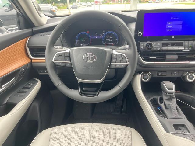new 2025 Toyota Grand Highlander car, priced at $51,533