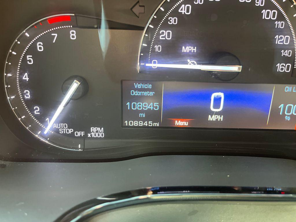 used 2017 Cadillac XT5 car, priced at $16,140