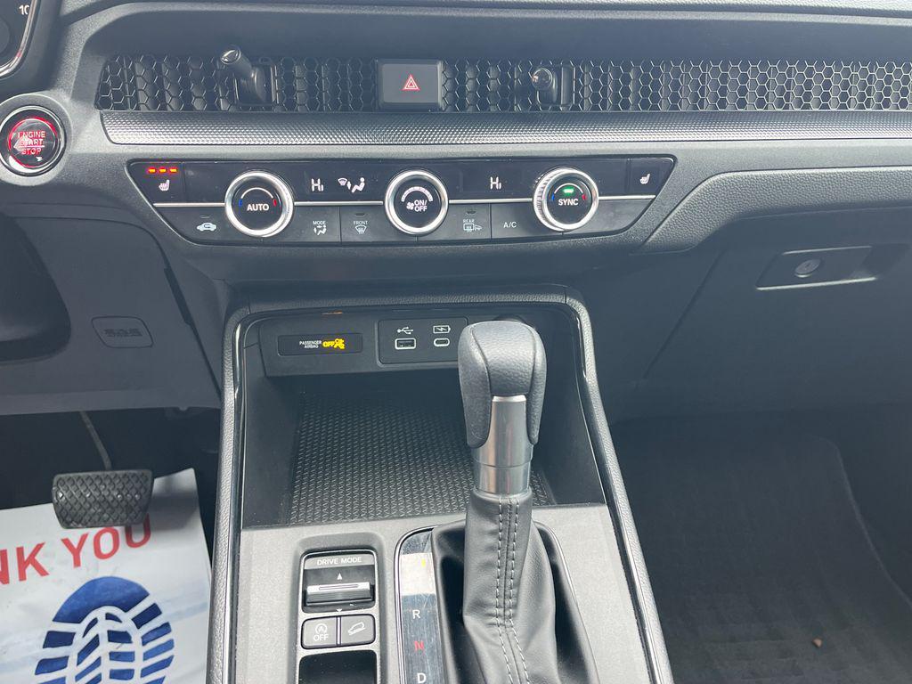 used 2024 Honda CR-V car, priced at $27,404