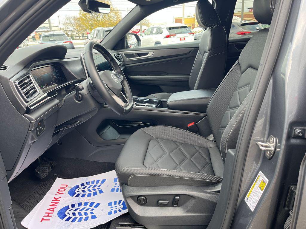 used 2025 Volkswagen Atlas Cross Sport car, priced at $33,473