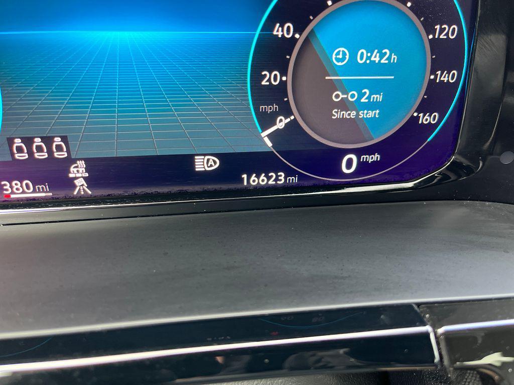 used 2025 Volkswagen Atlas Cross Sport car, priced at $33,473