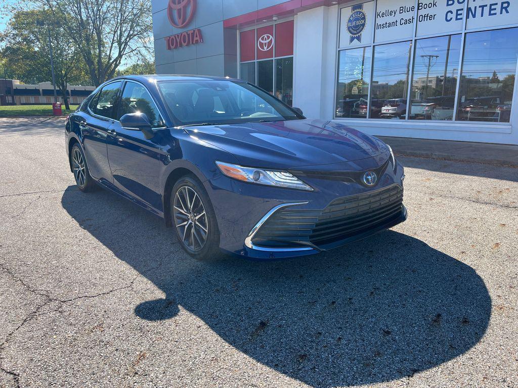 used 2023 Toyota Camry Hybrid car, priced at $30,381