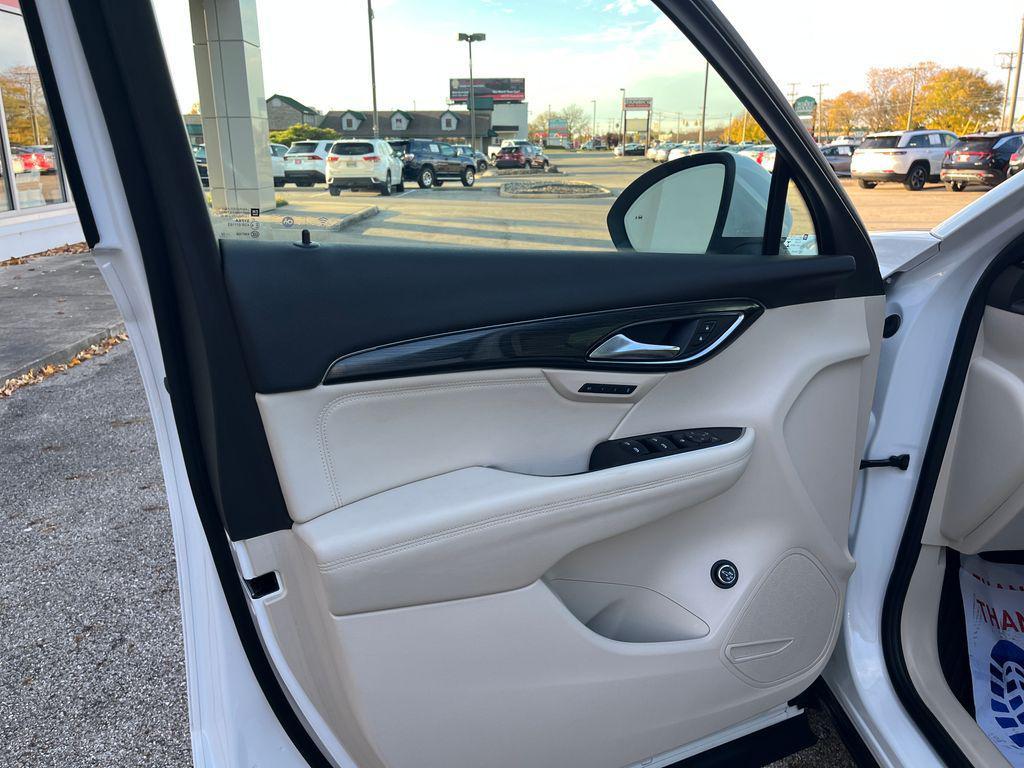 used 2022 Buick Envision car, priced at $22,833