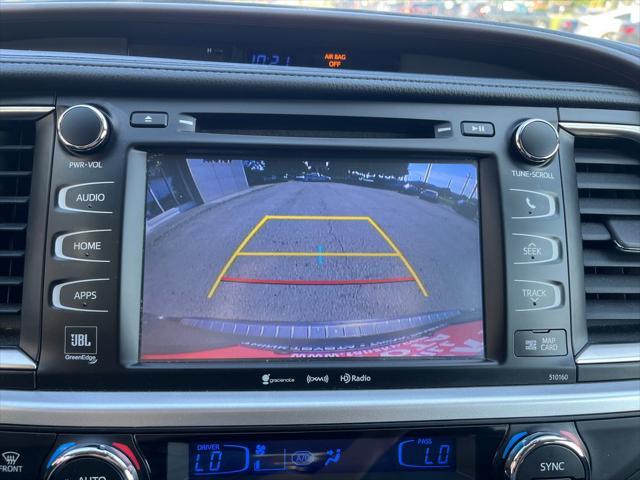 used 2016 Toyota Highlander car, priced at $19,899
